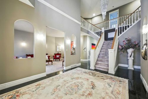 {{alt}} | Card Image