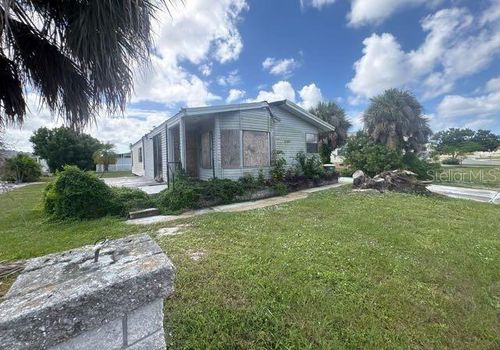 8407 Buttonquail Dr, ENGLEWOOD, FL, 34224-9524 | Card Image