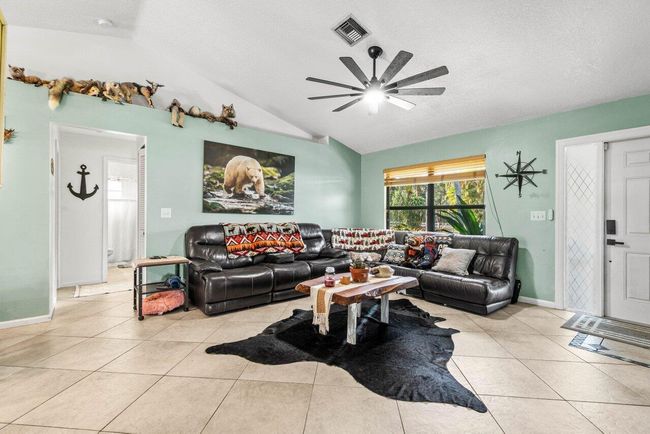 14936 22 Nd Rd, House other with 3 bedrooms, 2 bathrooms and null parking in LOXAHATCHEE FL | Image 4