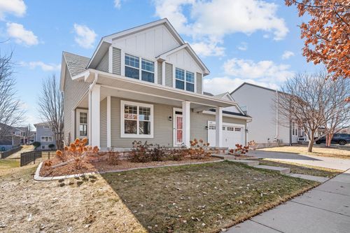 11281 69th St Ne, Albertville, MN, 55301-4576 | Card Image