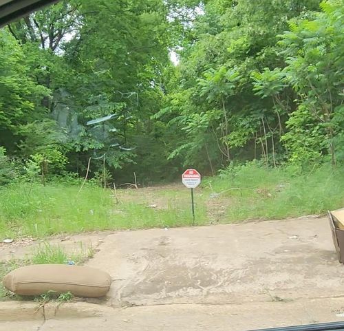 1670 Corning Ave, Memphis, TN, 38127-4325 | Card Image