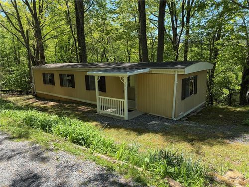 221 Fair Park Dr, Blowing Rock, NC, 28605-9672 | Card Image