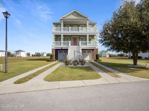 195-309 Kensington Pl, Newport, NC, 28570-3807 | Card Image