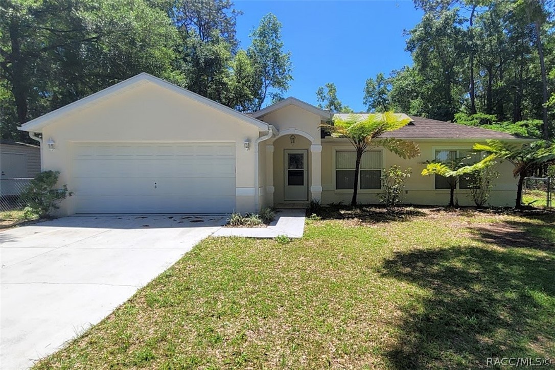 Waverly St, Inverness, FL 34452