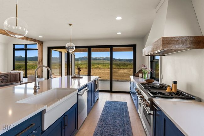 120 Horseshoe Loop, House other with 3 bedrooms, 3 bathrooms and null parking in Harrison MT | Image 30