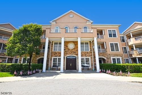 3128-3128 Franklin Ln, Rockaway, NJ, 07866-5818 | Card Image