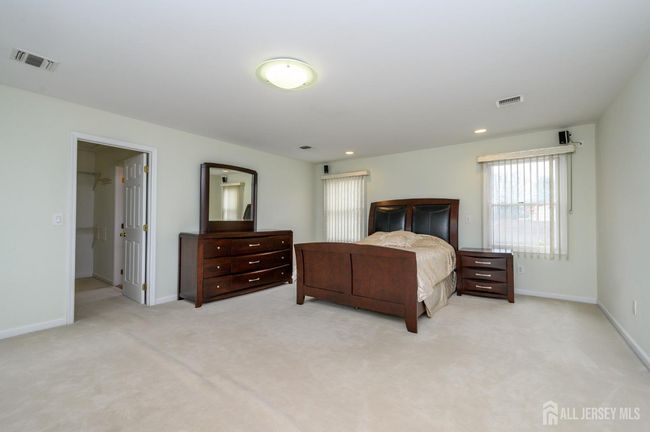 751 S Middlesex Ave, House other with 5 bedrooms, 6 bathrooms and null parking in Colonia NJ | Image 34