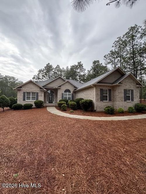 1150 Linden Rd, Pinehurst, NC, 28374-9654 | Card Image