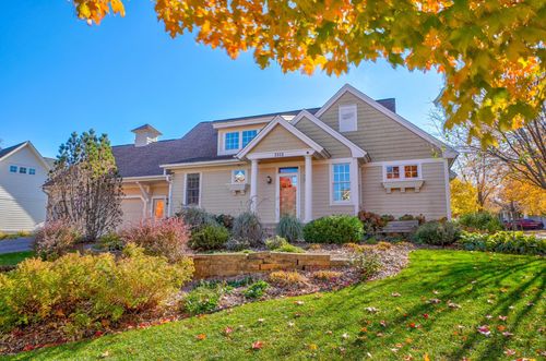 3312 Pioneer Pl, Stillwater, MN, 55082-4531 | Card Image