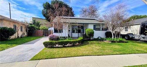 10551 Karmont Ave, South Gate, CA, 90280-7240 | Card Image