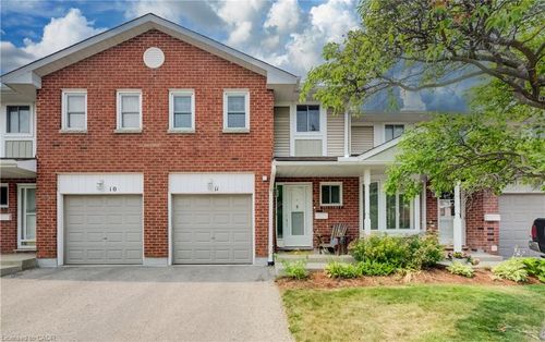 11-210 Highland Cres, Kitchener, ON, N2M5H7 | Card Image