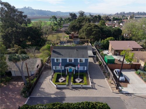 581 Newman Dr, Arroyo Grande, CA, 93420-3225 | Card Image