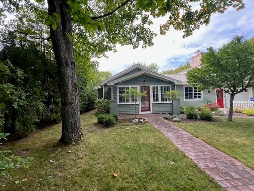 508 S Main St, Leland, MI, 49654 | Card Image