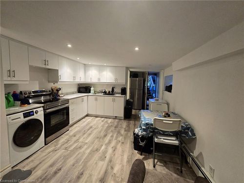 b-34 Plains Rd W, Burlington, ON, L7T1E9 | Card Image