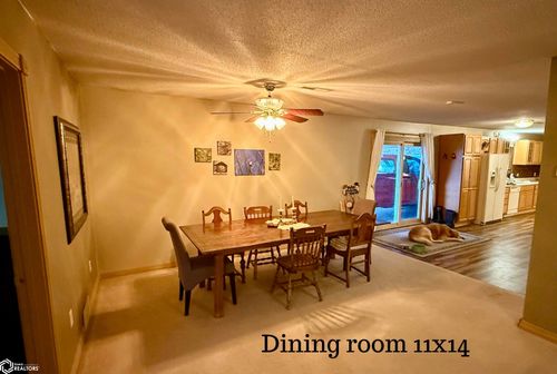 1412 Park St, Gowrie, IA, 50543-7722 | Card Image