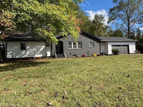 1929 Shacktown Rd, Yadkinville, NC, 27055-8111 | Card Image