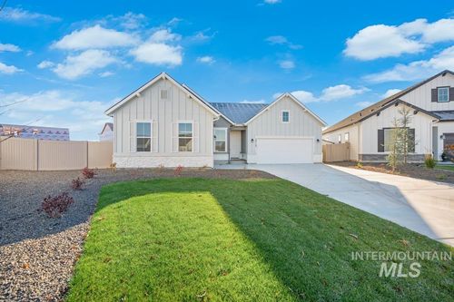 846 N Falling Water Way, Eagle, ID, 83616-5432 | Card Image