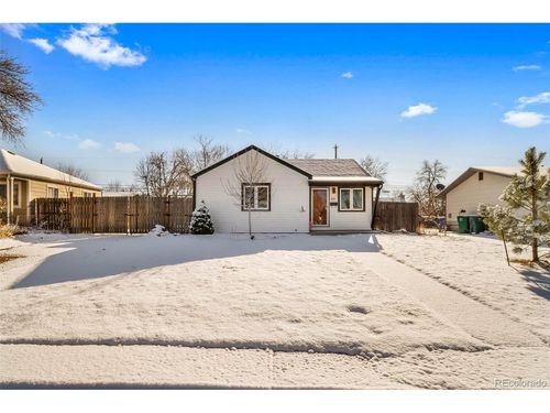 820 Moline St, Aurora, CO, 80010-4156 | Card Image