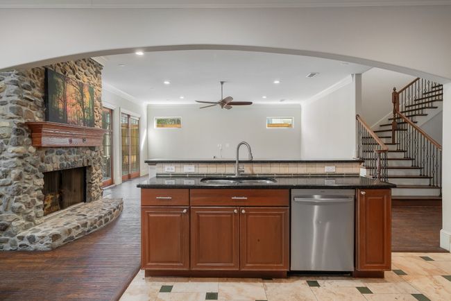 5807 Prospect Ave, House other with 5 bedrooms, 4 bathrooms and null parking in Dallas TX | Image 12