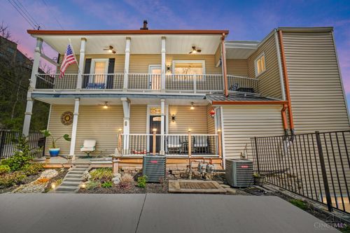 1221 Martin Dr, Cincinnati, OH, 45202-1737 | Card Image