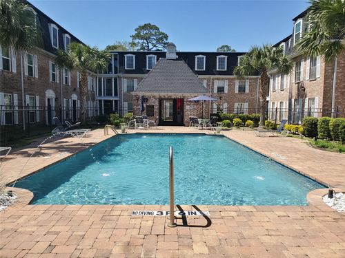 apt-131-361 N Post Oak Ln, Houston, TX, 77024-5946 | Card Image