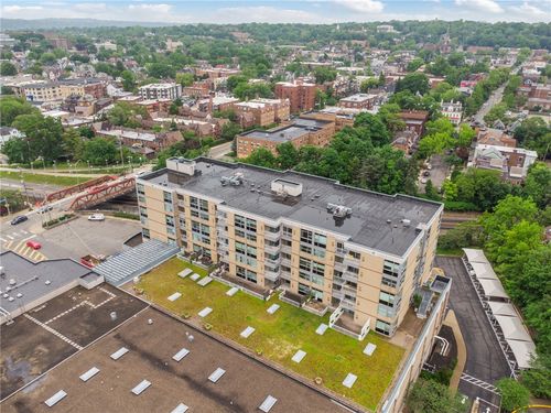 apt-306-5570 Centre Ave, Shadyside, PA, 15232-1280 | Card Image