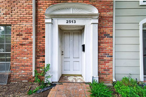2513 Marilee Ln, Houston, TX, 77057-4203 | Card Image