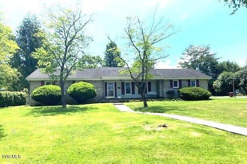 1700 Tee Ct, Johnson City, TN, 37601-2218 | Card Image