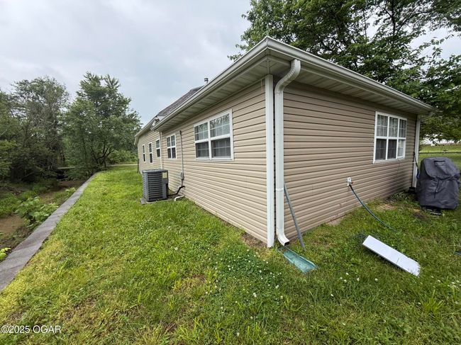 304 Market, House other with 2 bedrooms, 1 bathrooms and null parking in Wentworth MO | Image 5