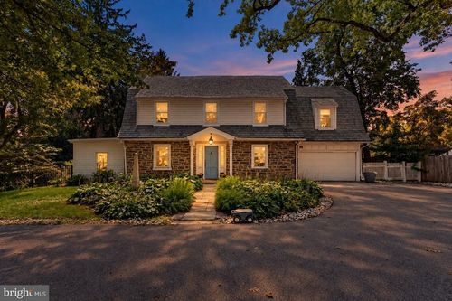 1216 Montgomery Ave, NARBERTH, PA, 19072-1751 | Card Image