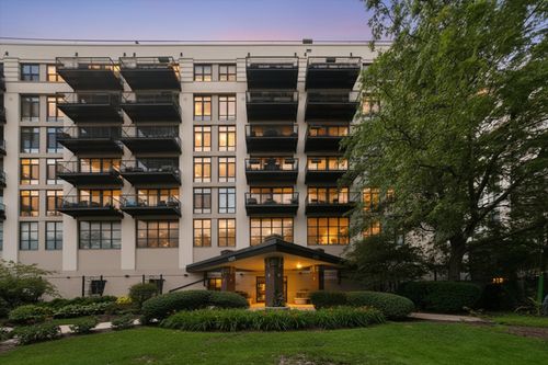 311-1525 Sangamon St, Chicago, IL, 60608-1066 | Card Image
