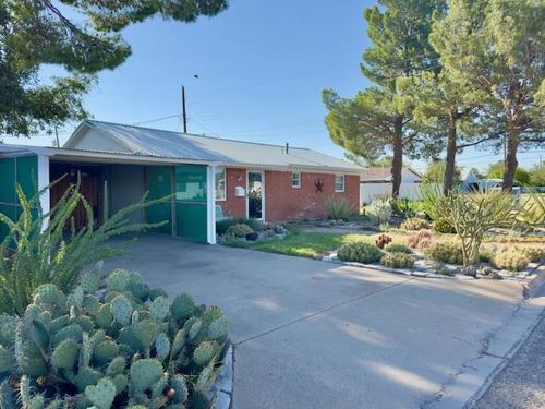 206 N Everts St, Fort Stockton, TX, 79735-6334 | Card Image