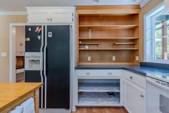 Kitchen 2 | Image 15