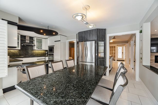 166 Killian Rd, House other with 5 bedrooms, 4 bathrooms and 2 parking in Maple ON | Image 11