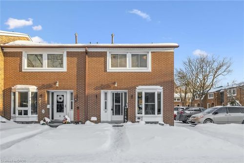 30-121 Bagot St, Guelph, ON, N1H5T8 | Card Image