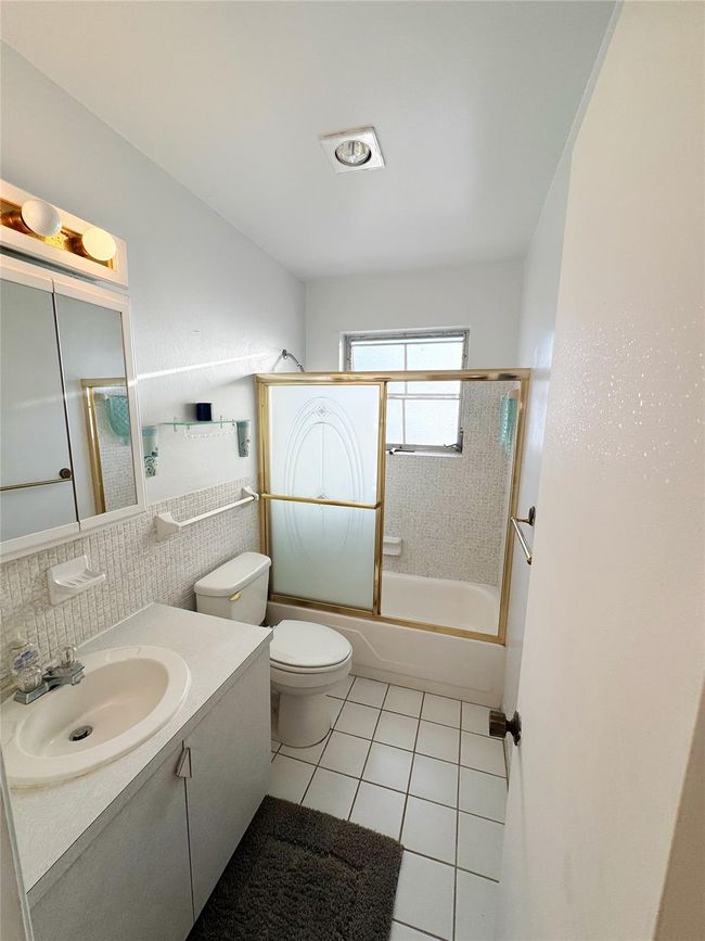 APT-729 - 310 S Cypress Rd, Home with 2 bedrooms, 2 bathrooms and null parking in Pompano Beach FL | Image 16
