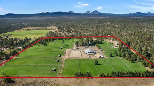63950 Tyler Rd, Bend, OR, 97703-5248 | Card Image