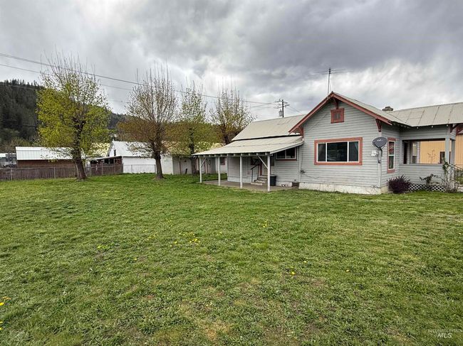 202 S Main St, House other with 2 bedrooms, 1 bathrooms and 1 parking in Kooskia ID | Image 4