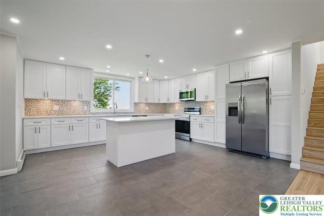 Kitchen | Image 18