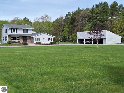 9270 S M 37, Buckley, MI, 49620-9427 | Card Image