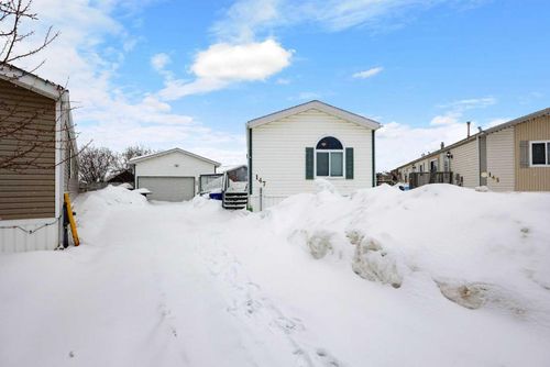 147 Cree Lane, Fort Mcmurray, AB, T9K1Y5 | Card Image