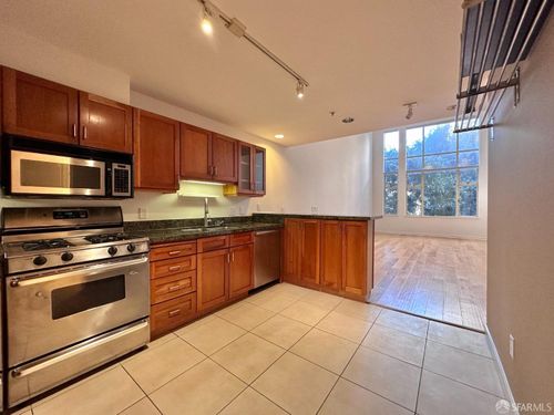 117-950 Harrison St, San Francisco, CA, 94107-1075 | Card Image