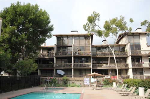 6318 Marina Pacifica Dr N, Long Beach, CA, 90803 | Card Image