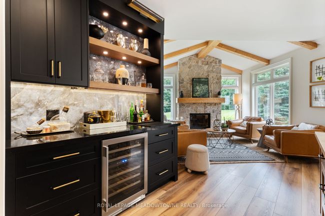 3 Bogle Dr, House other with 4 bedrooms, 5 bathrooms and 10 parking in Carlisle ON | Image 20