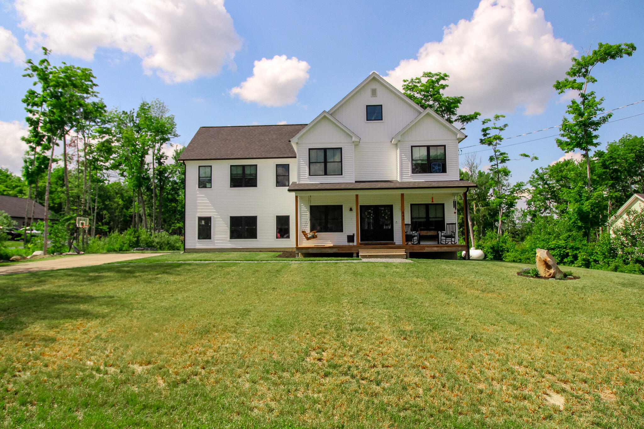 Residential in Hermon 4