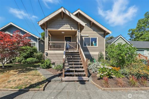 4616 S Orcas St, Seattle, WA, 98118-2433 | Card Image