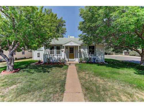 901 S Locust St, Denver, CO, 80224-1451 | Card Image