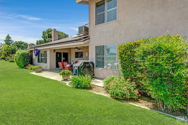 UNIT-9 - 2000 Ashe Rd, Condo with 3 bedrooms, 1 bathrooms and null parking in Bakersfield CA | Image 35