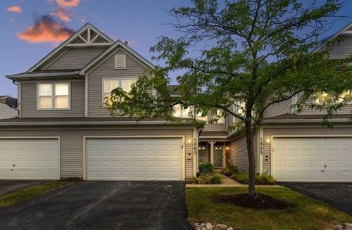 2863 Falling Waters Ln, Lindenhurst, IL, 60046-6781 | Card Image