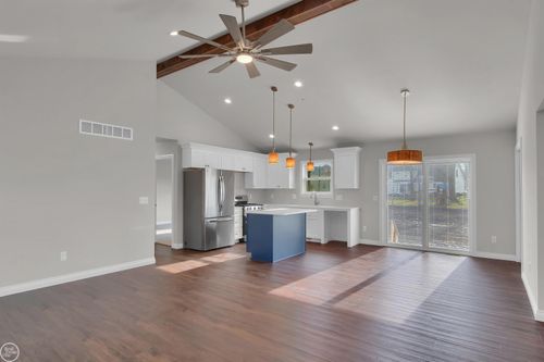 211 N Carney Dr, Saint Clair, MI, 48079 | Card Image